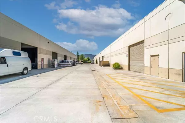 Murrieta, CA 92562,41610 Date