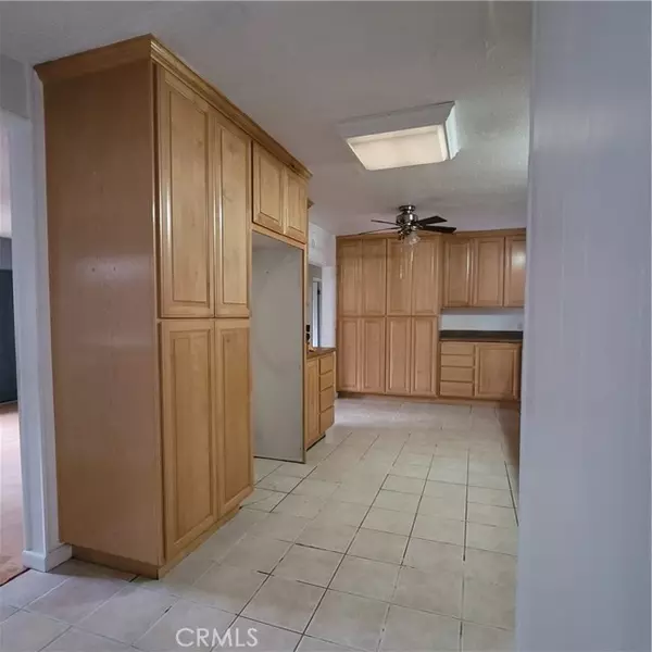 Twin Peaks, CA 92391,25286 North