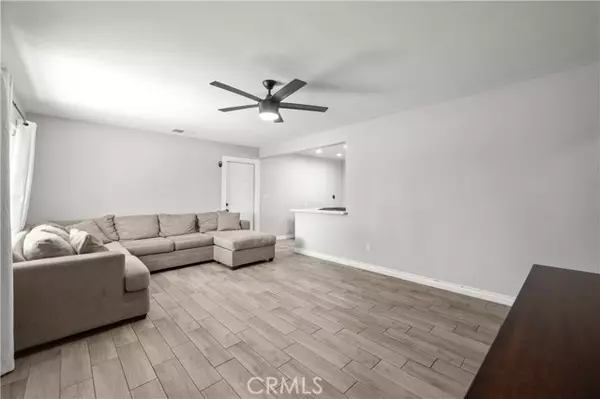 Riverside, CA 92503,8989 Pembroke Avenue