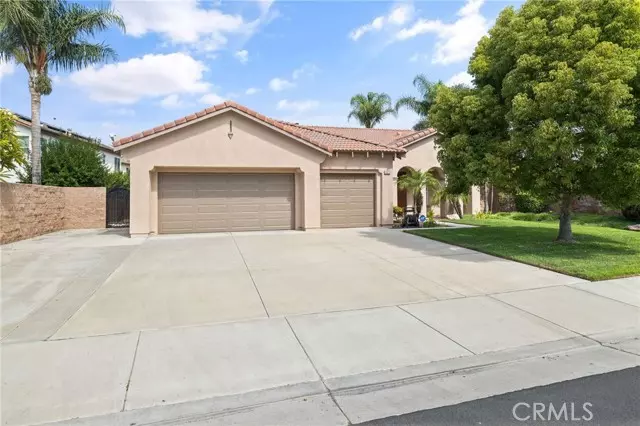 13512 Aspen Leaf Lane, Eastvale, CA 92880