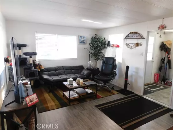 Yucaipa, CA 92399,12656 2ND #14