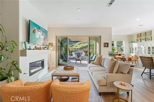 Corona, CA 92883,24674 Crestley Drive