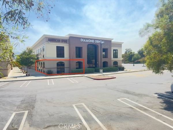 31569 Canyon Estates Drive, Lake Elsinore, CA 92532