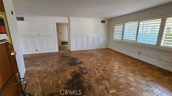 Redlands, CA 92373,112 N Center Street