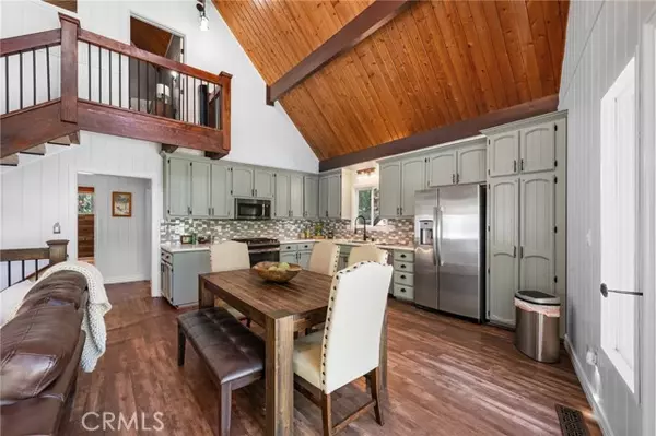 Lake Arrowhead, CA 92352,635 Grass Valley Drive