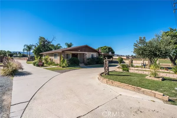 Redlands, CA 92374,831 W Lugonia