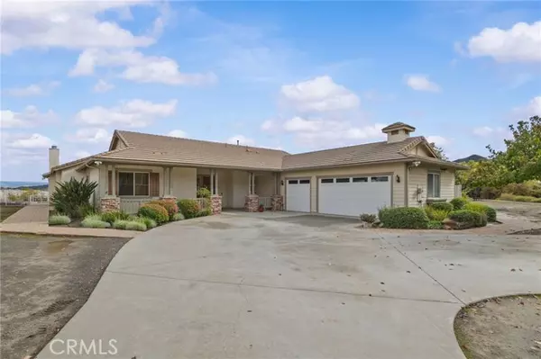 Lake Elsinore, CA 92532,101 Via De La Valle