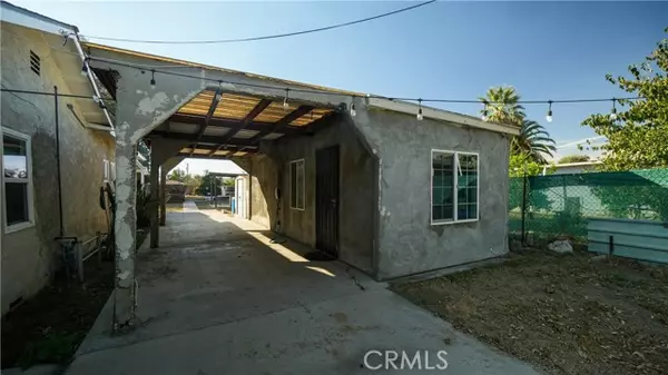 San Bernardino, CA 92408,2314 S Artesia