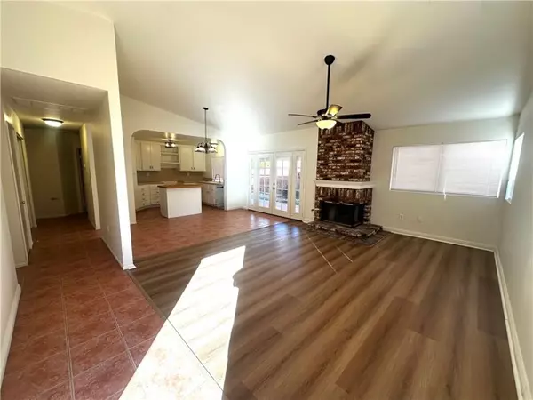 Victorville, CA 92394,14096 Estate