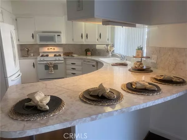 Redlands, CA 92374,1414 Century Street