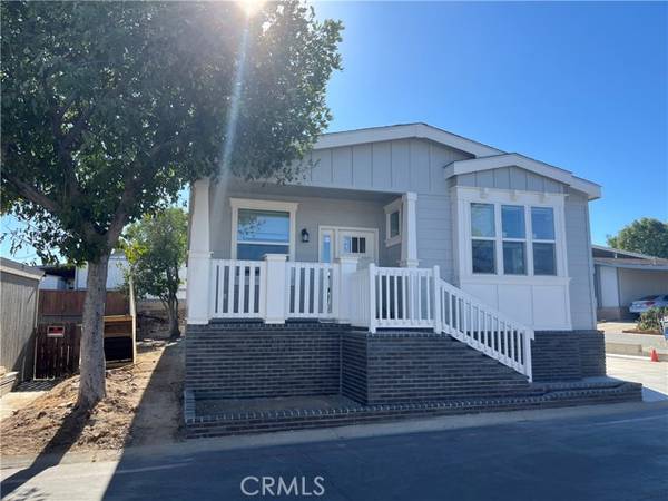 1550 Rimpau Avenue #42, Corona, CA 92881