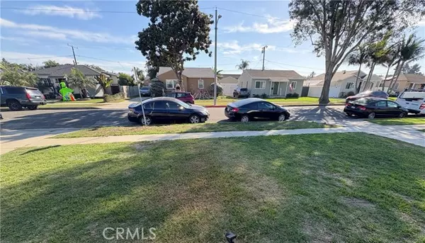Carson, CA 90810,2539 E 219th Place
