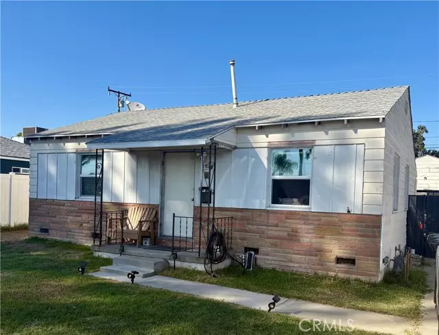 Carson, CA 90810,2539 E 219th Place
