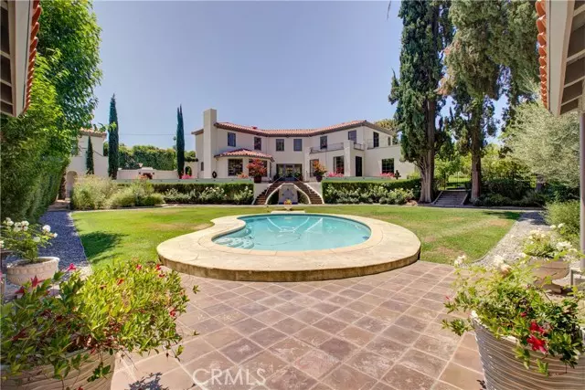 1205 W Highland Avenue, Redlands, CA 92373