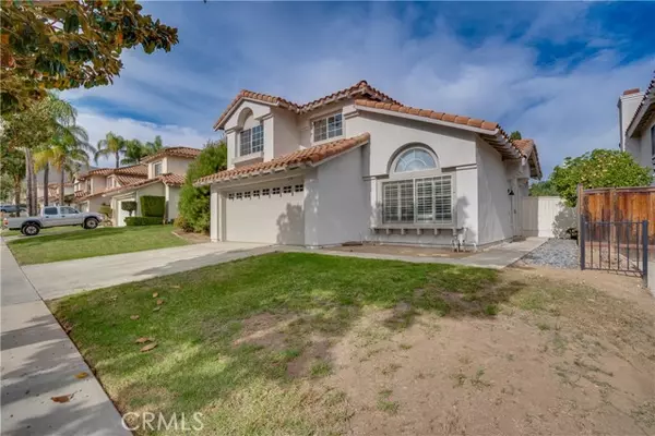 Corona, CA 92879,2173 Tehachapi Drive