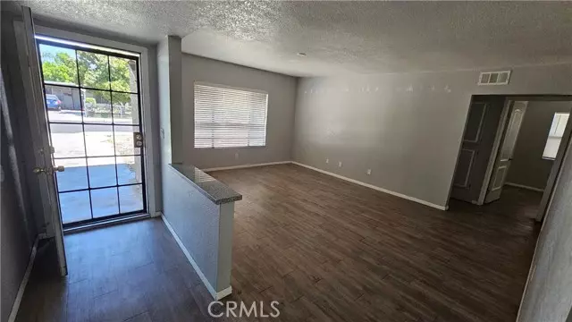 1541 Rialto, Colton, CA 92324