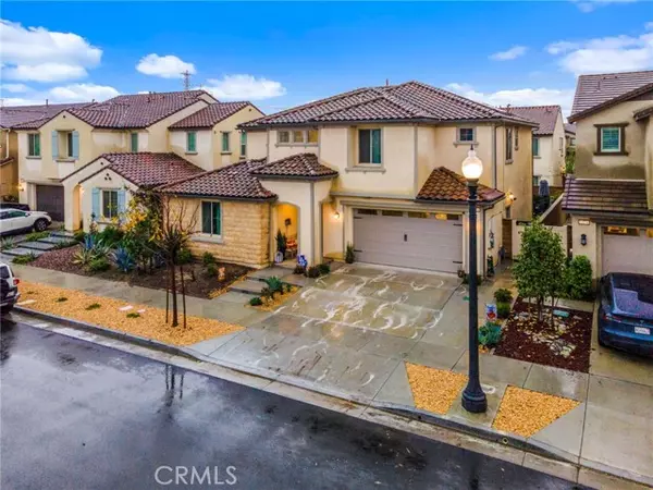 Ontario, CA 91761,3384 E Tree Blossom