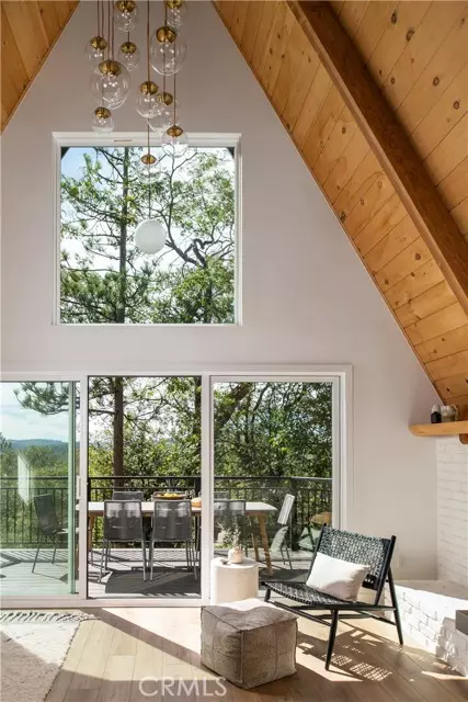 Lake Arrowhead, CA 92352,1340 Yosemite