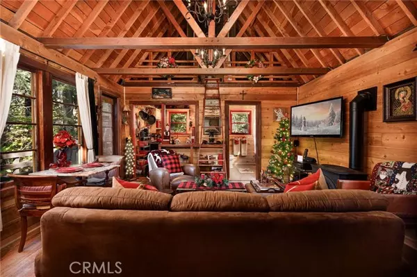 Lake Arrowhead, CA 92352,529 West Victoria Court