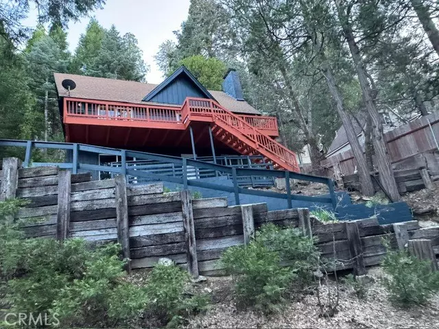 Lake Arrowhead, CA 92352,286 Terrace