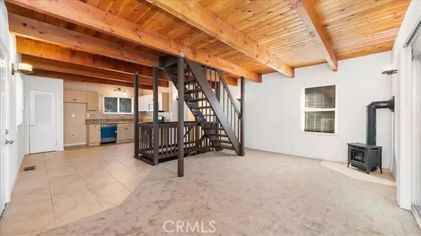 Green Valley Lake, CA 92341,33283 Holcomb Creek