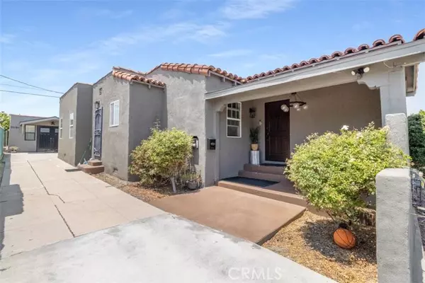 7519 La Salle Avenue, Los Angeles, CA 90047