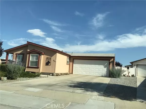 22241 Nisqually Road #67, Apple Valley, CA 92308