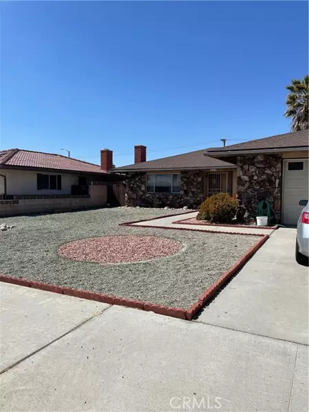 650 La Mancha Place, Hemet, CA 92543