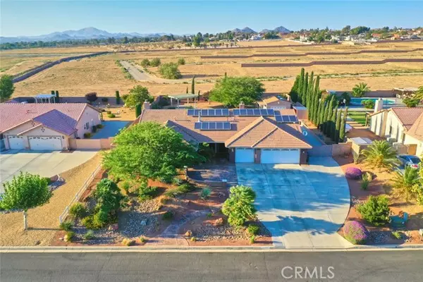 19550 Powhatan Road, Apple Valley, CA 92308