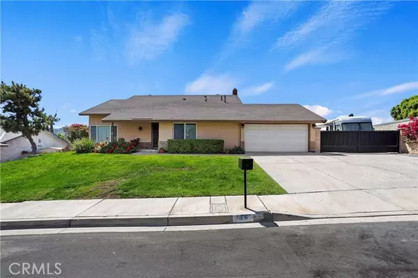 176 Maria Court, Colton, CA 92324