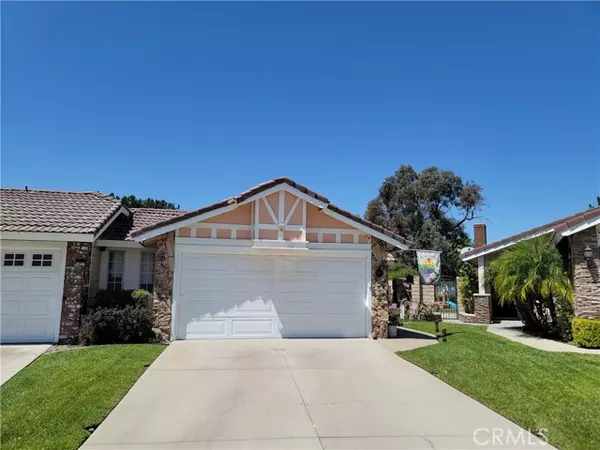 8449 E Saratoga Street, Anaheim, CA 92808