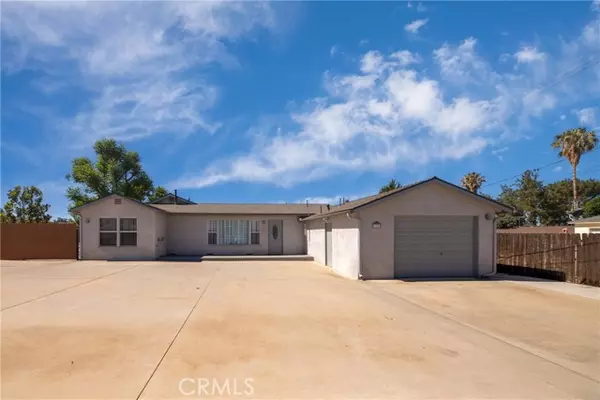 325 W Avenue L, Calimesa, CA 92320