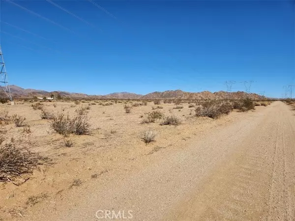 Lucerne Valley, CA 92356,0 Huff Road