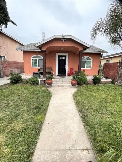 3033 Iowa Avenue, South Gate, CA 90280