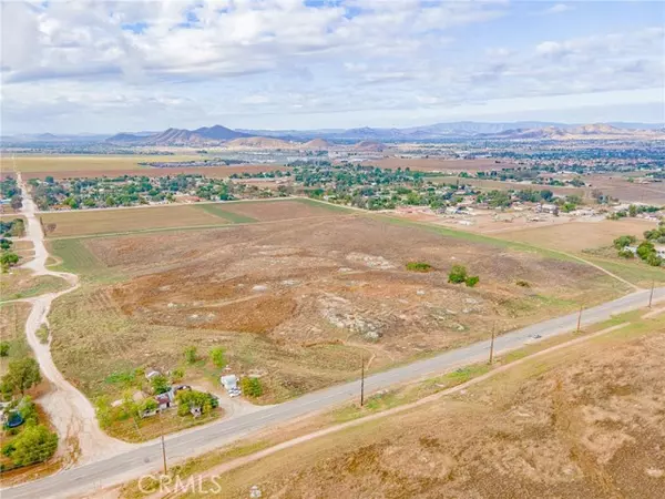 23489 Mapes Road, Romoland, CA 92585