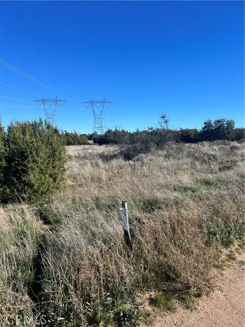 Phelan, CA 92371,0 Middleton Road