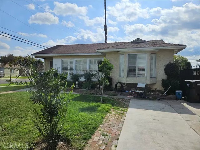 Pico Rivera, CA 90660,9338 Rosehedge Drive