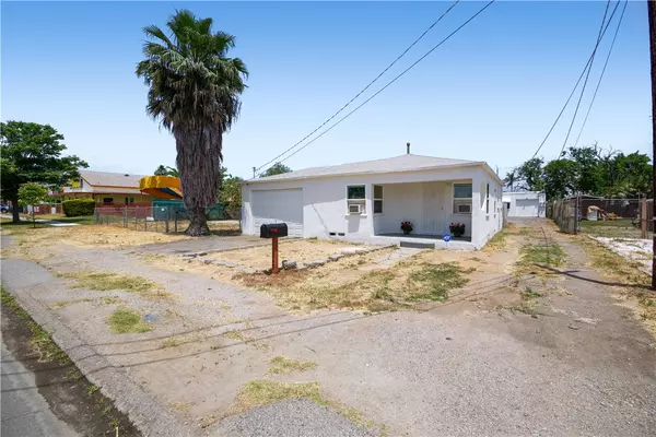 11049 Whitford Avenue, Riverside, CA 92505