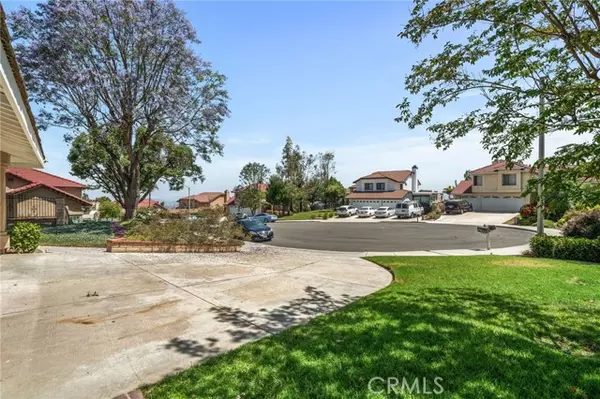 Riverside, CA 92503,17011 Canyon Creek Circle