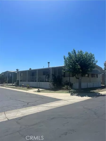 575 S. Lyon Ave #92, Hemet, CA 92543