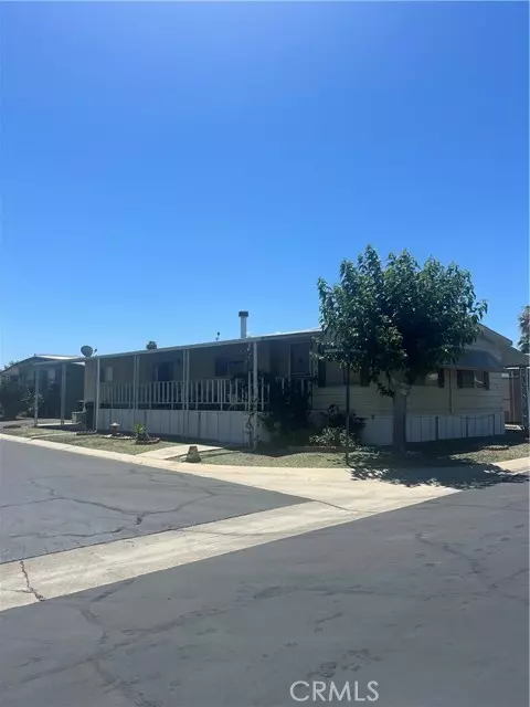 Hemet, CA 92543,575 S. Lyon Ave #92