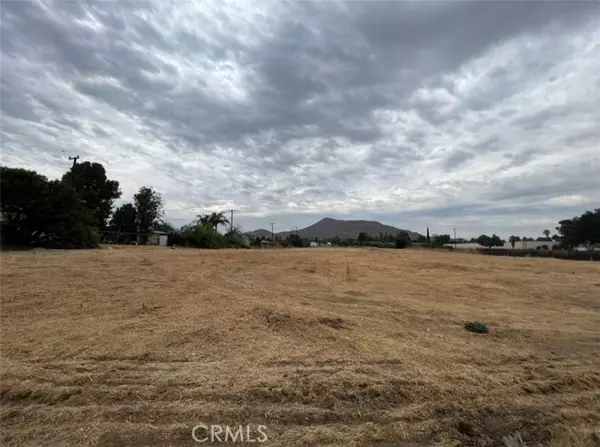 Jurupa Valley, CA 92509,0 42nd