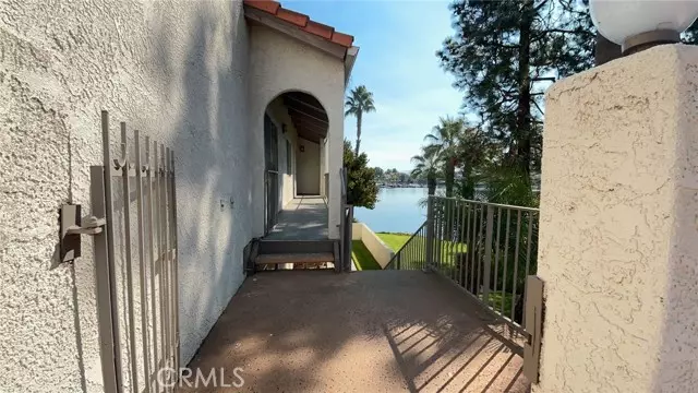 Canyon Lake, CA 92587,22136 Treasure Island #22