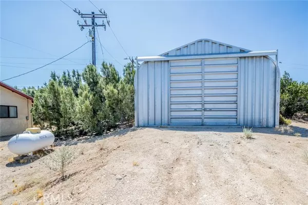 Pinon Hills, CA 92372,9912 Oasis Road