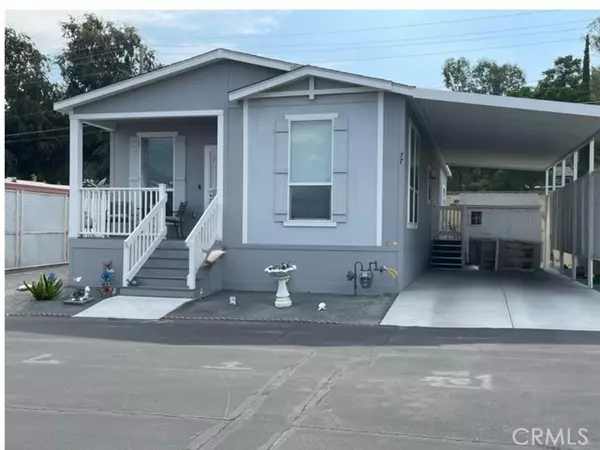 2200 W Wilson Street #77, Banning, CA 92220