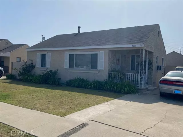 Long Beach, CA 90815,2214 Roswell Avenue