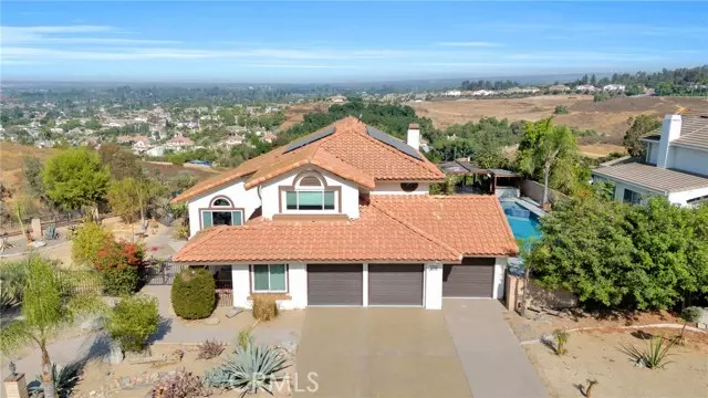 Riverside, CA 92503,16730 Lake Knoll