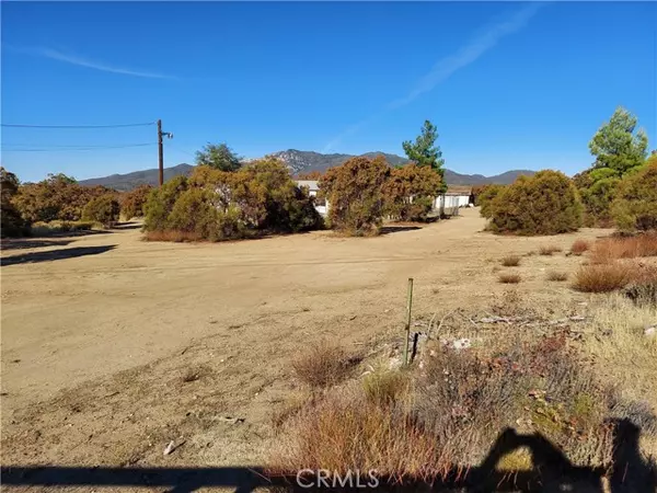 Anza, CA 92539,37761 Aurora Lane