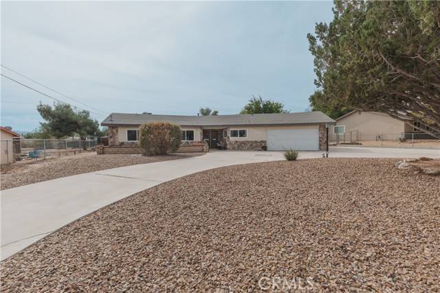 16637 Mesquite Street, Hesperia, CA 92345