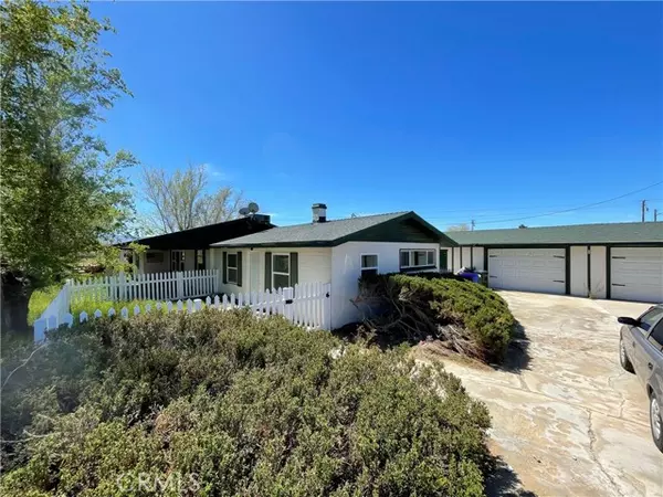 21621 Pine Ridge Avenue, Apple Valley, CA 92307